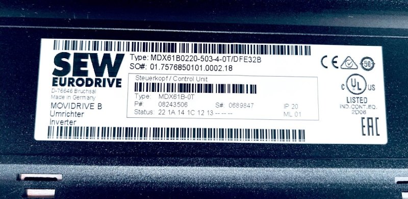 SEW Eurodrive MDX61B0220-503-4-0T Movidrive B Umrichter 0689847