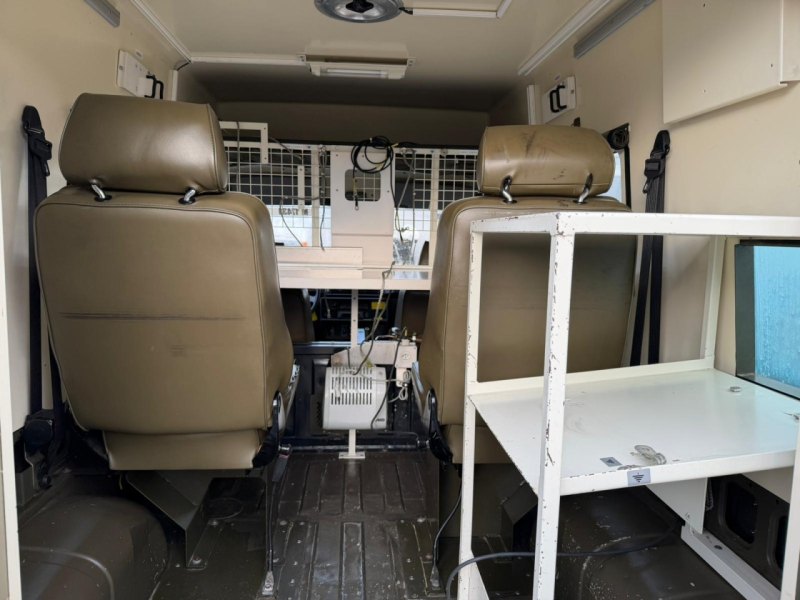 Mercedes-Benz G-230