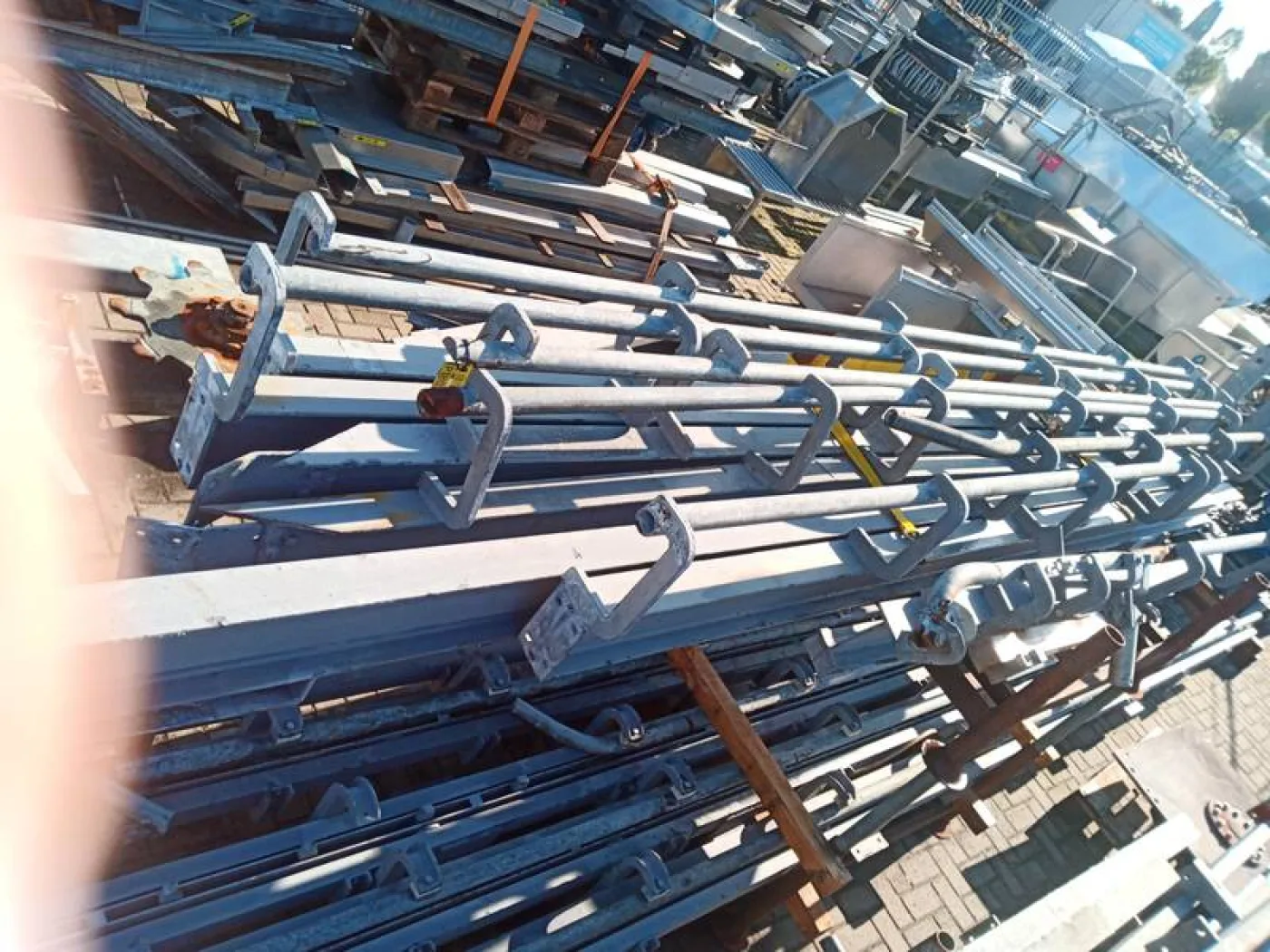 Tube rail - 3