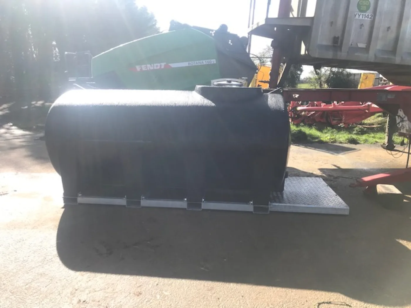 Enduramaxx 6000L Sprayer refill tank - 7