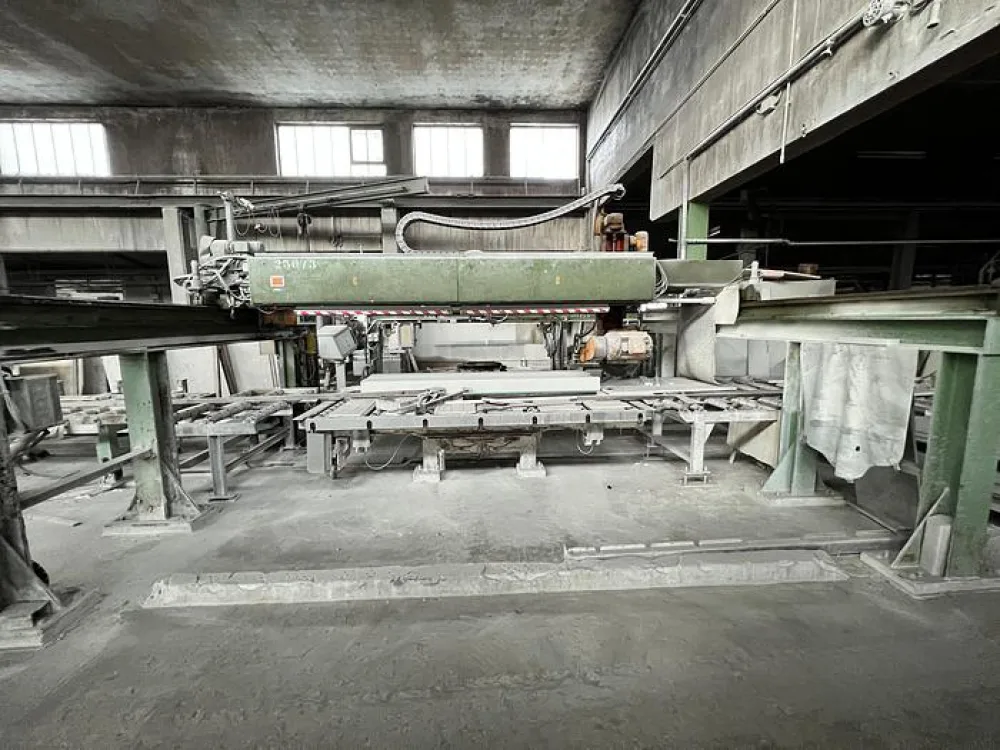 1990 Löffler TB 600
