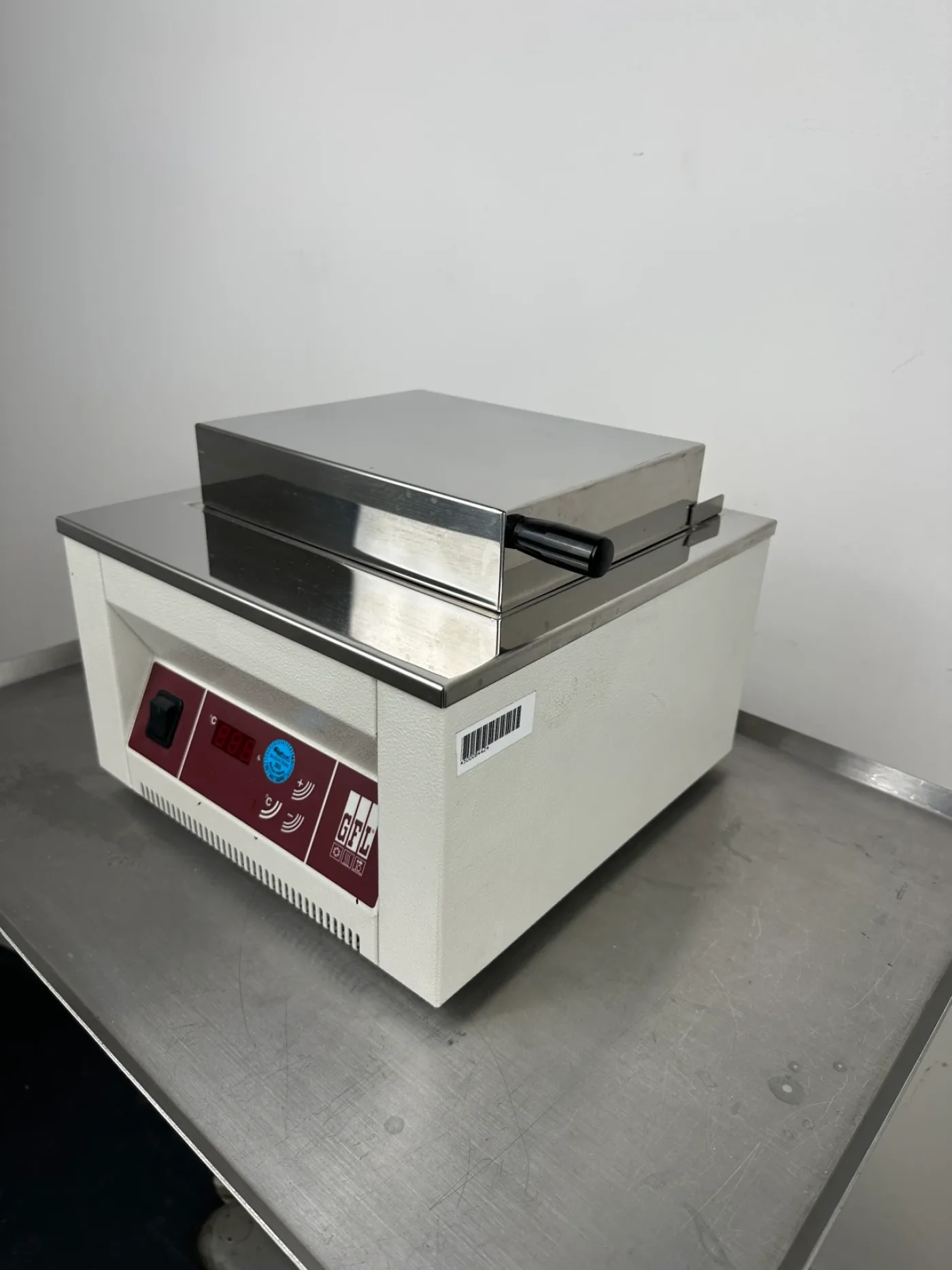 GFL 1002 Labor-Wasserbad – 1,0 kW – Edelstahl – digital geregelt - 2