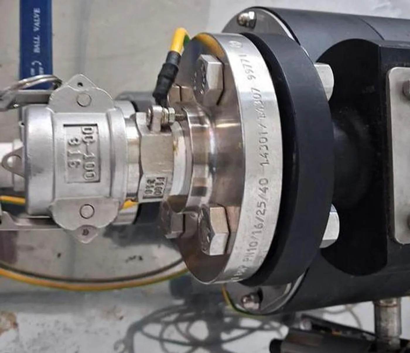 Metabo Pneumatic Diaphragm Pump Unit on Stainless Steel Frame - 4