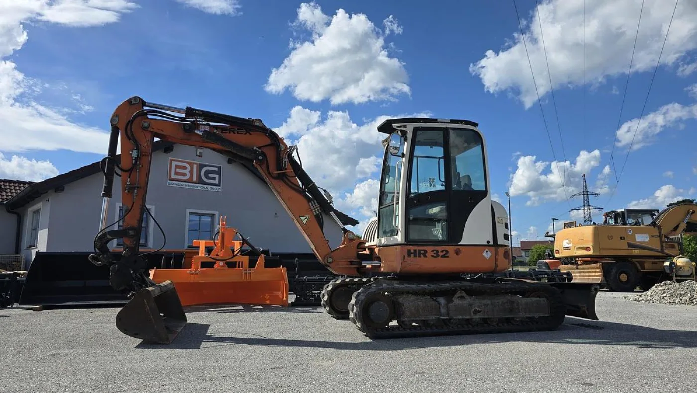 2005 Schaeff-Terex HR 32 Kettenbagger - 1