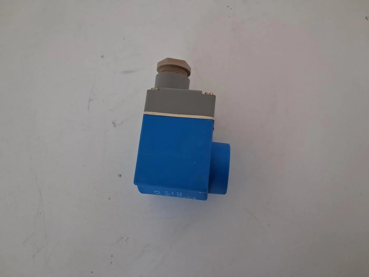 Danfoss BE230CS Magnetspule für Magnetventil 018F6732 - 4