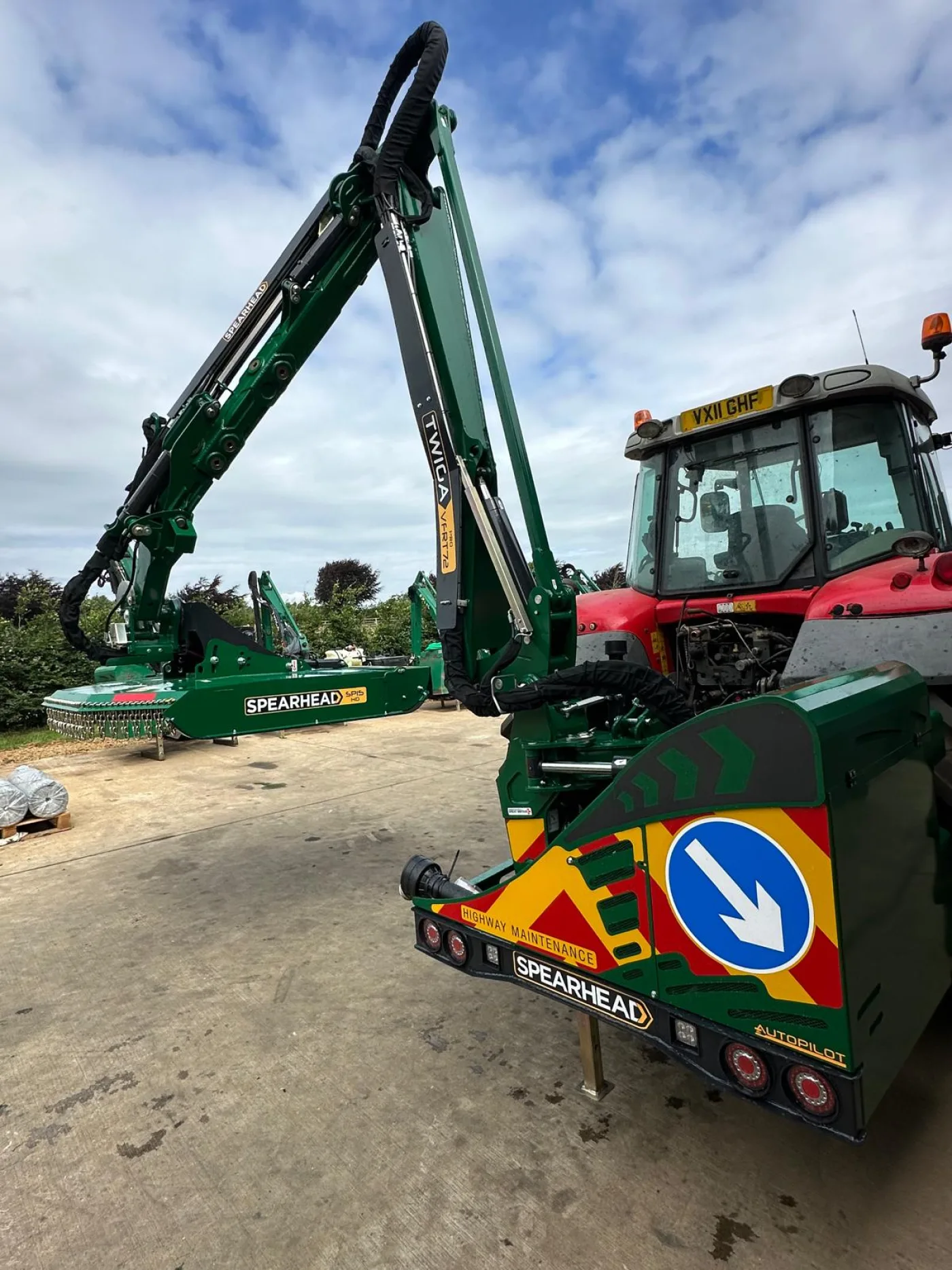 Spearhead Twiga VFRT72 Pro Hedgecutter - 8