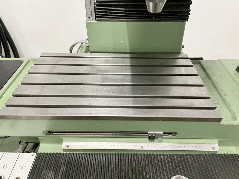021942 - HAUSER 3 BA