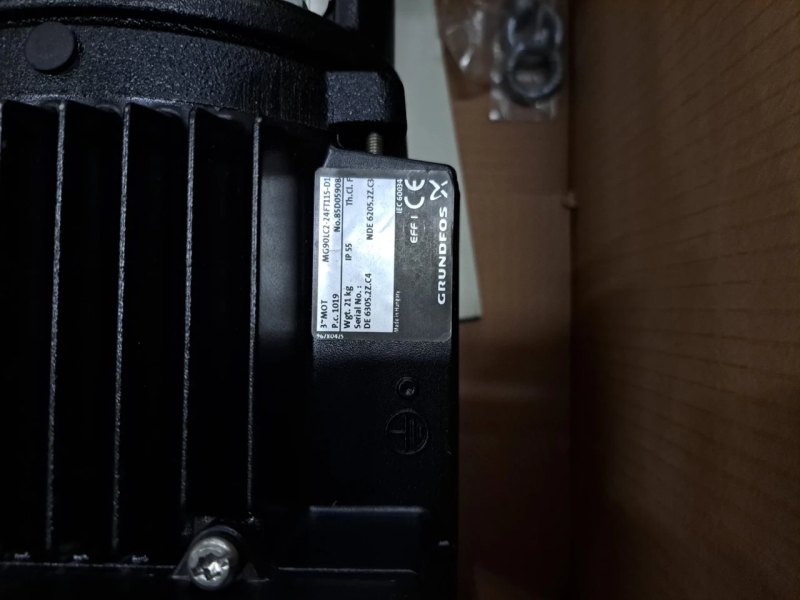 Grundfos Vertikale mehrstufige Kreiselpumpe CR10-06 A-AN-A-E-HQQE