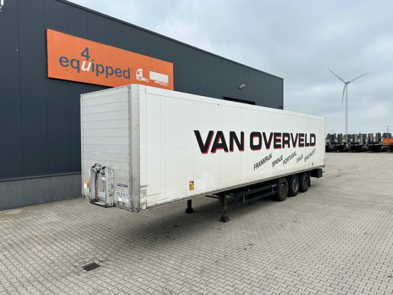 Schmitz Cargobull SKO24 / SAF DISC / 2x LIFTAXLE / GALVANIZED / NL-TRAILER