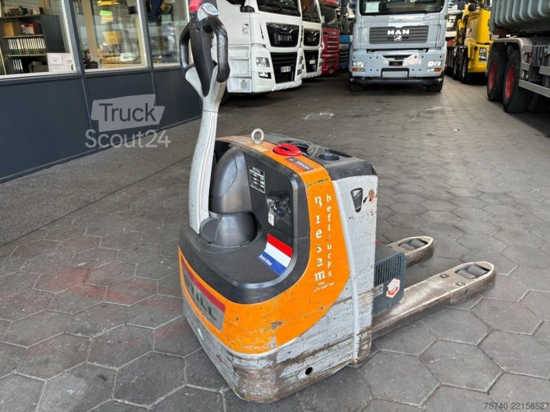 STILL EXU 16 + 1600 KG + 24 VOLT + ACCU LADER