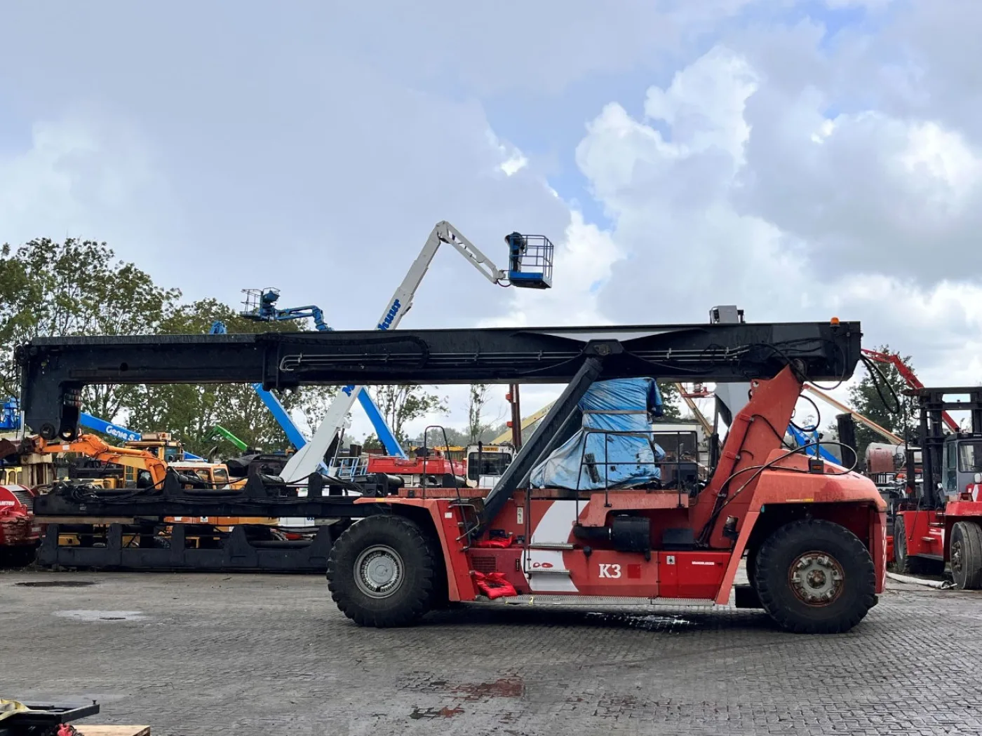 Kalmar For Parts Reach Stacker - 1