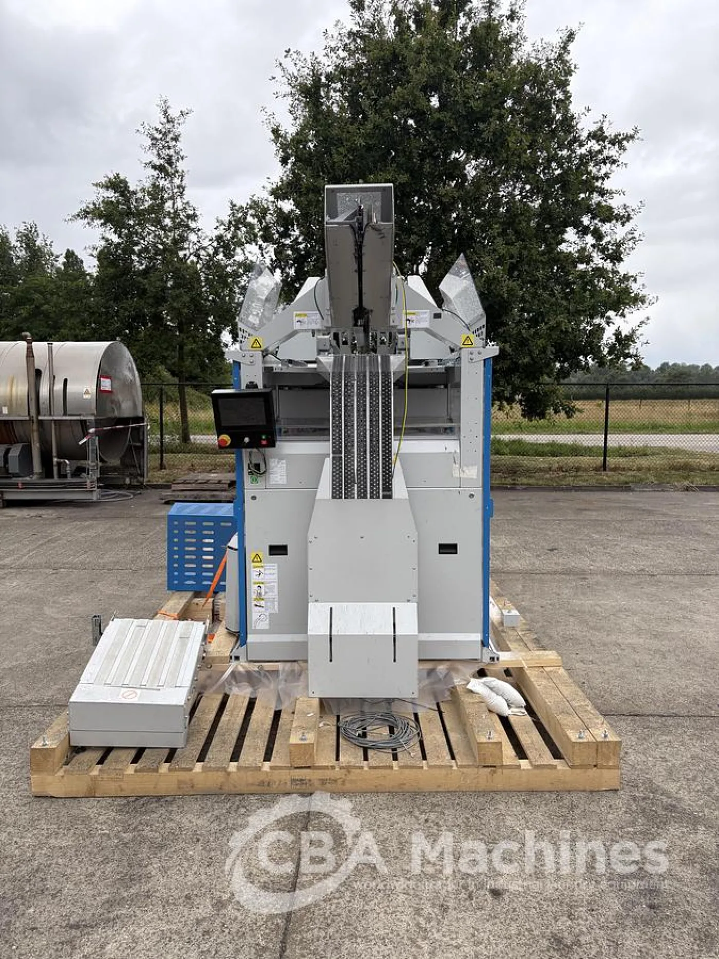 2021 Jensen Garment Folder Fox 1200 (1010) - 2