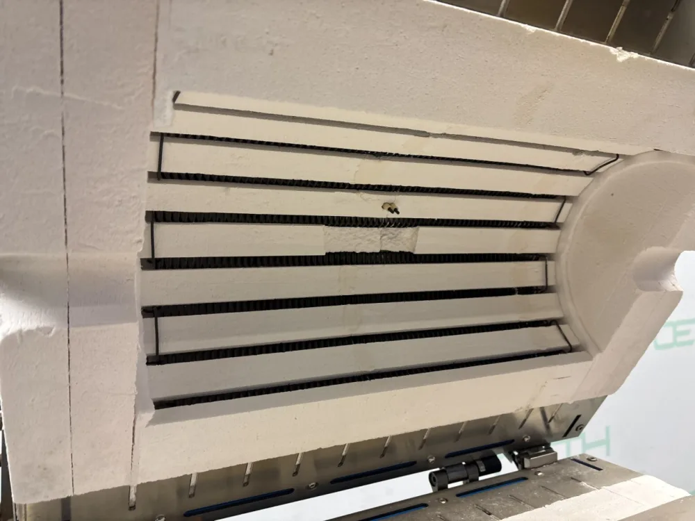 Gero DRSR-A-200-500/11 hinged tube furnace (oven) - Drying oven