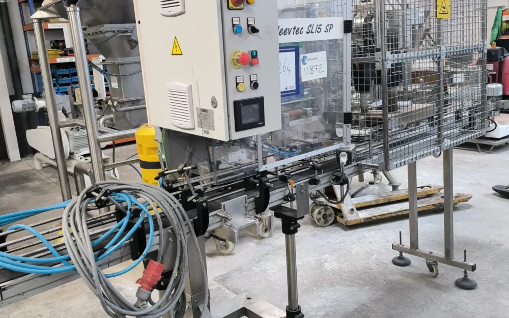 SLEEVE LABELING MACHINE TECDAKI SLEEVTEC S415SP