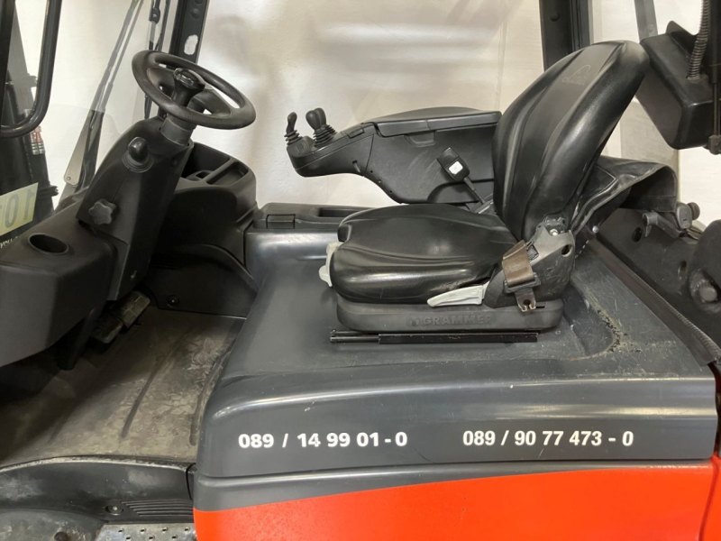Frontstapler Linde E 30 387 (2015)