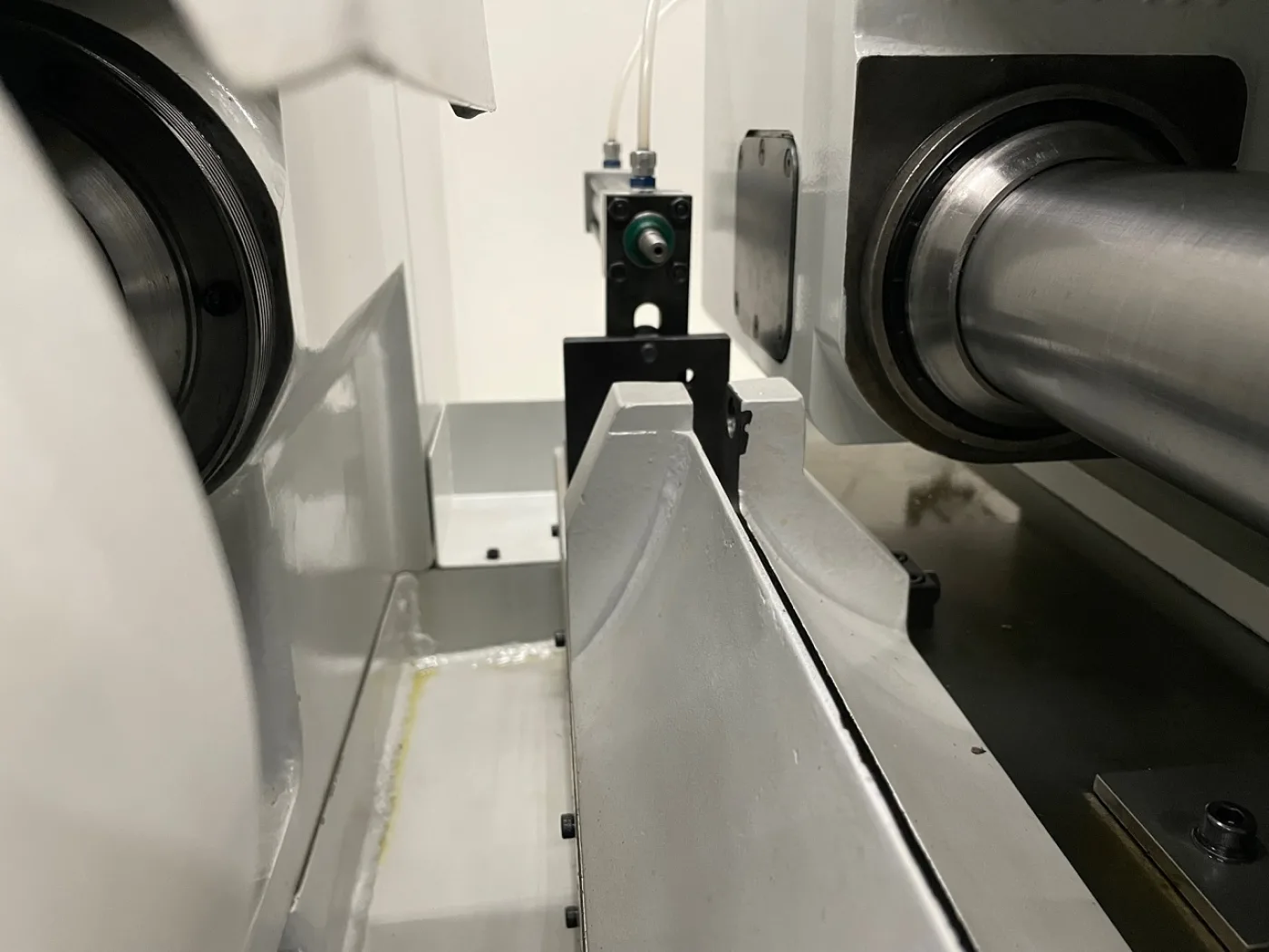 RECTIFIEUSE CENTERLESS “MICROREX” TYPE 2H révisée, en plongée avec éjecteur - 8
