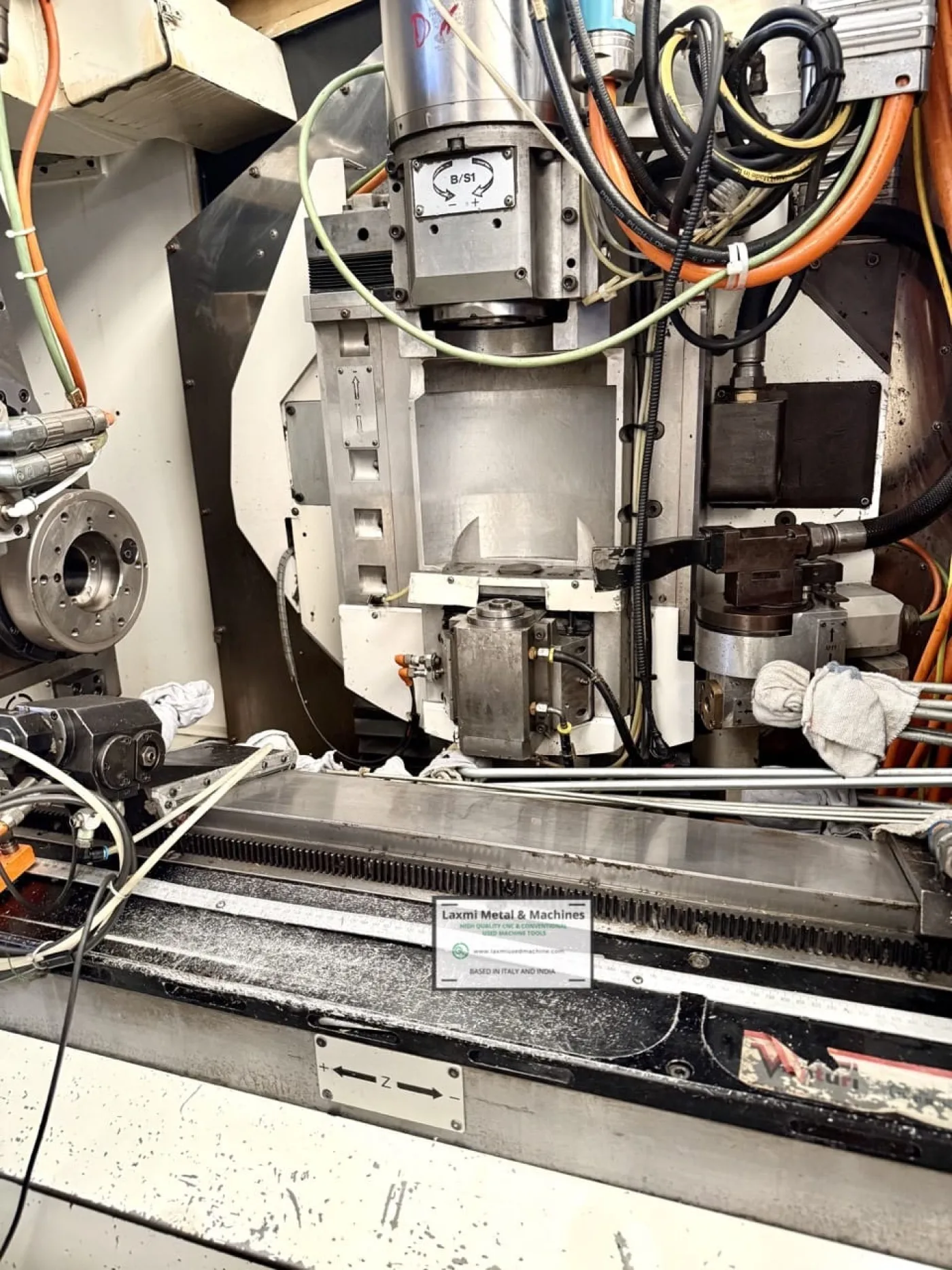 8 axis CNC GEAR and PROFILE GRINDER, SAMPUTENSILI - S400GT - Laxmi Metal & Machines, Rohtak - 3