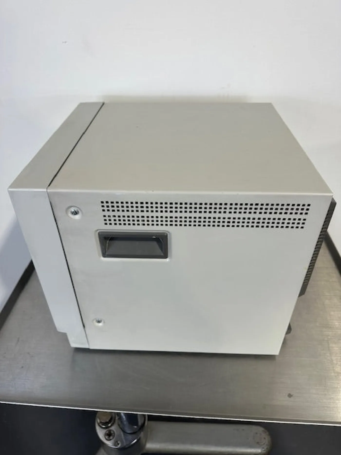 Sony PVM-14N5 MDE Videomonitor - 3