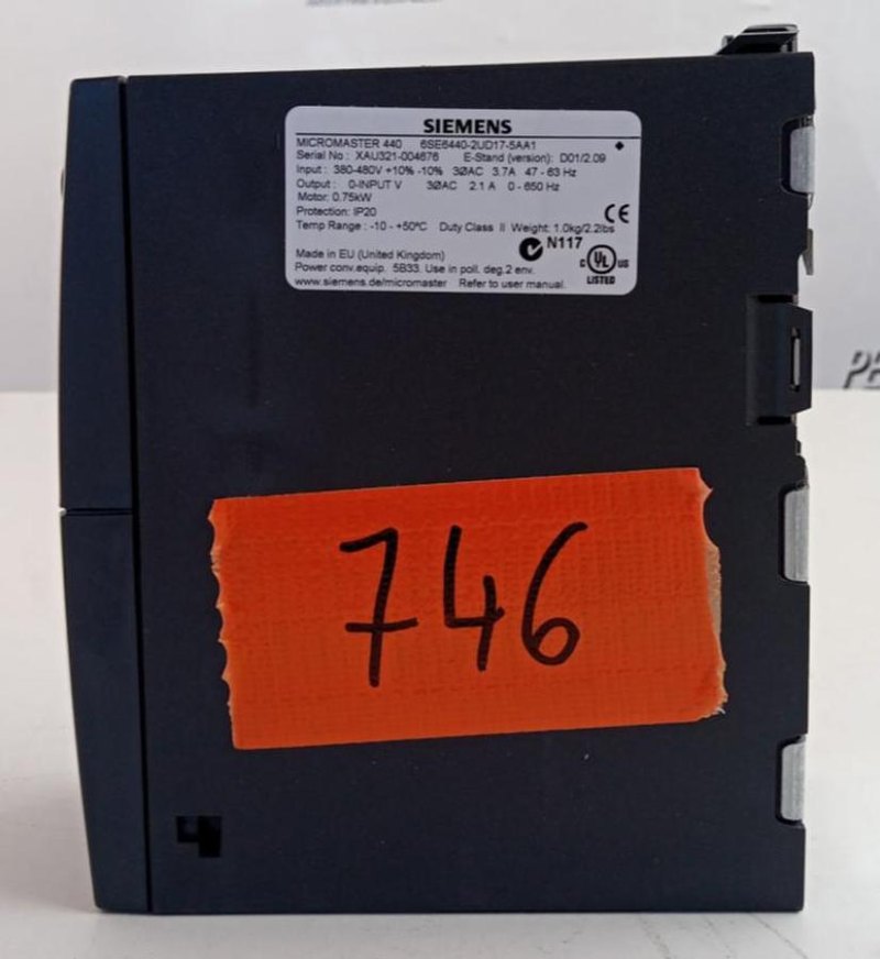 Siemens MICROMASTER 440 6SE6440-2UD17-5AA1 Frequency Converter