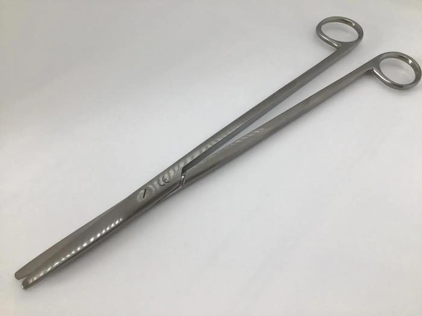 GB Medical Metzenbaum 228mm - 1