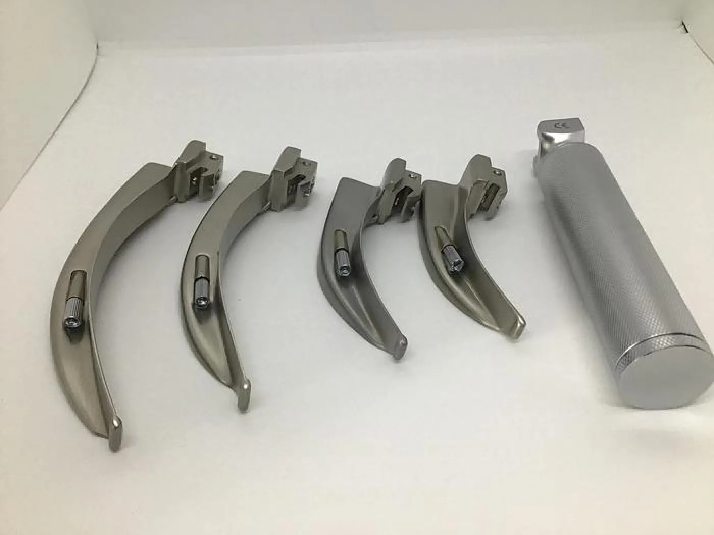 GB Medical Laryngoscope Set Macintosh - 2
