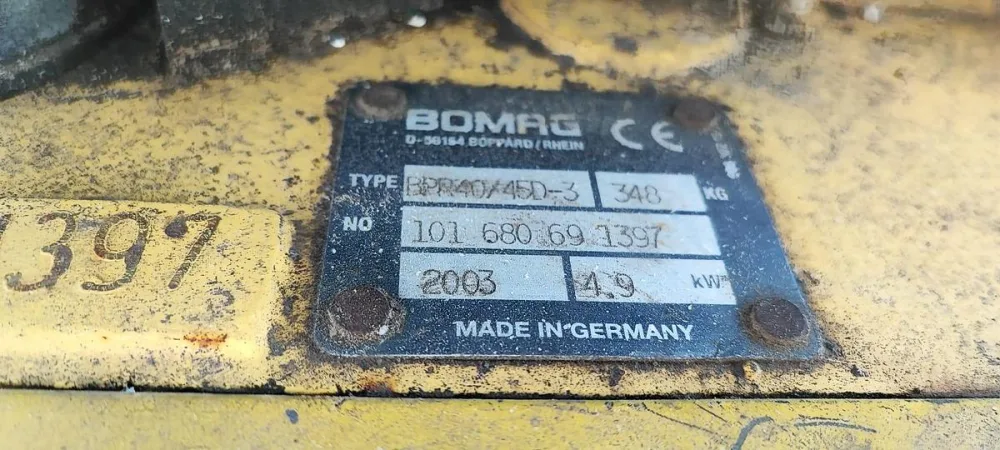2003 Bomag Reversierbare Vibrationsplatte BPR 40/45 D-3