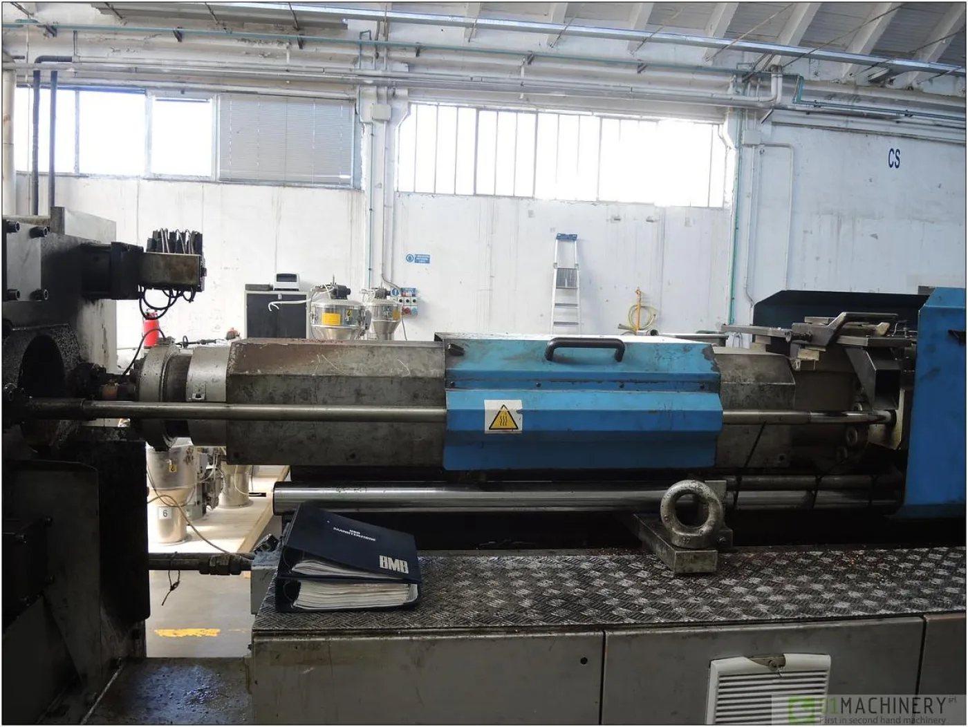 2003 BMB KW 28 PI / 2200 IN0235 - 6