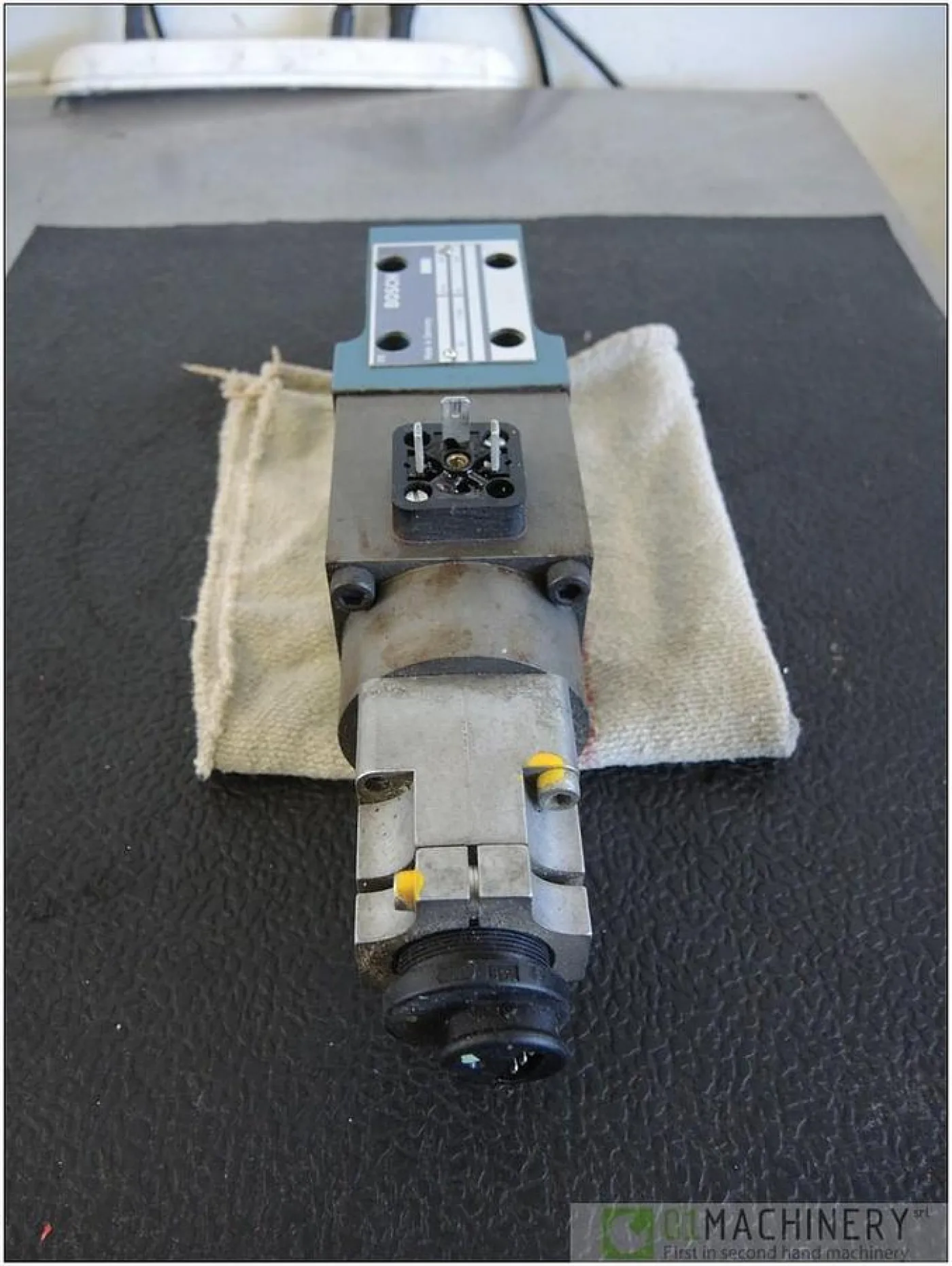 BOSCH 0 811 402 003 AI3057 - 5