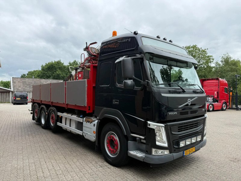 Volvo FM 420 8x2 + Kennis crane R14-6 214,152 km!