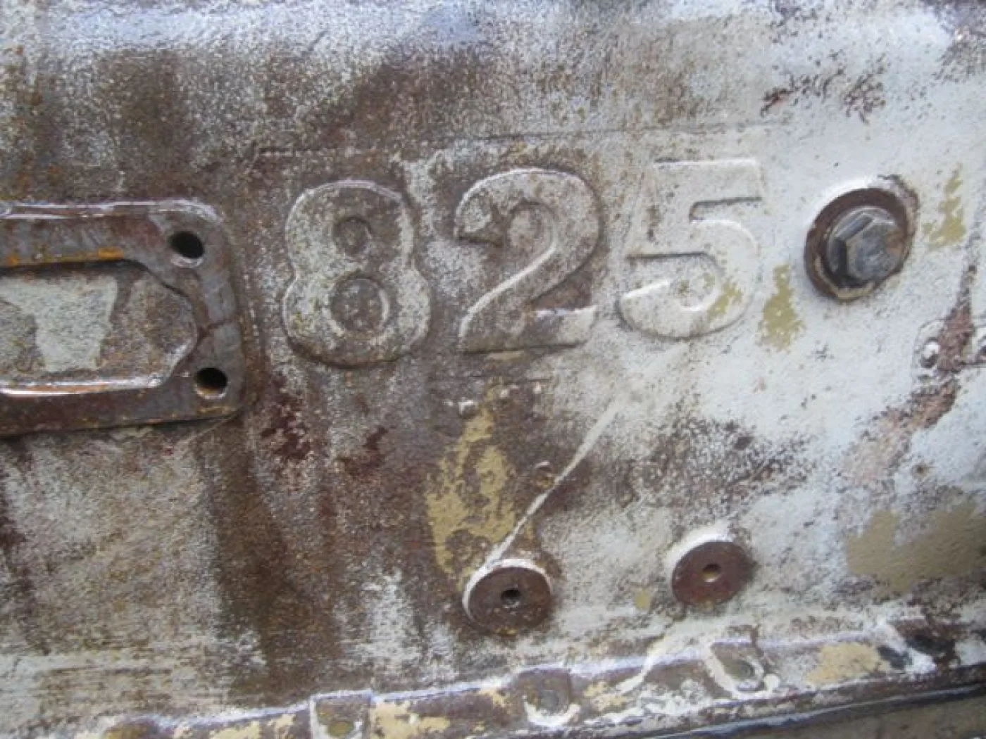 DAF 825 - 7