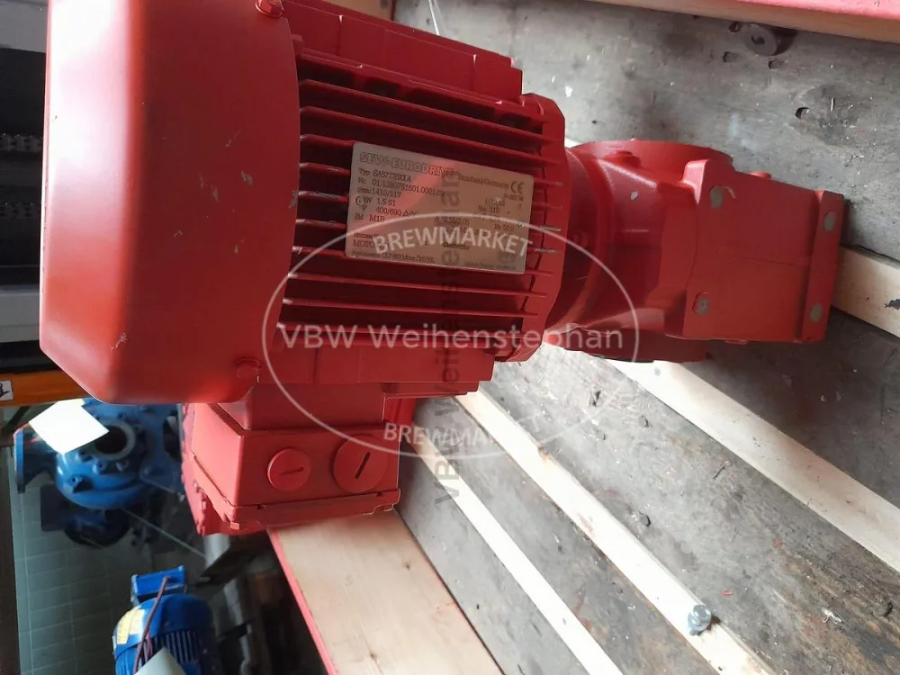Helical worm gear
