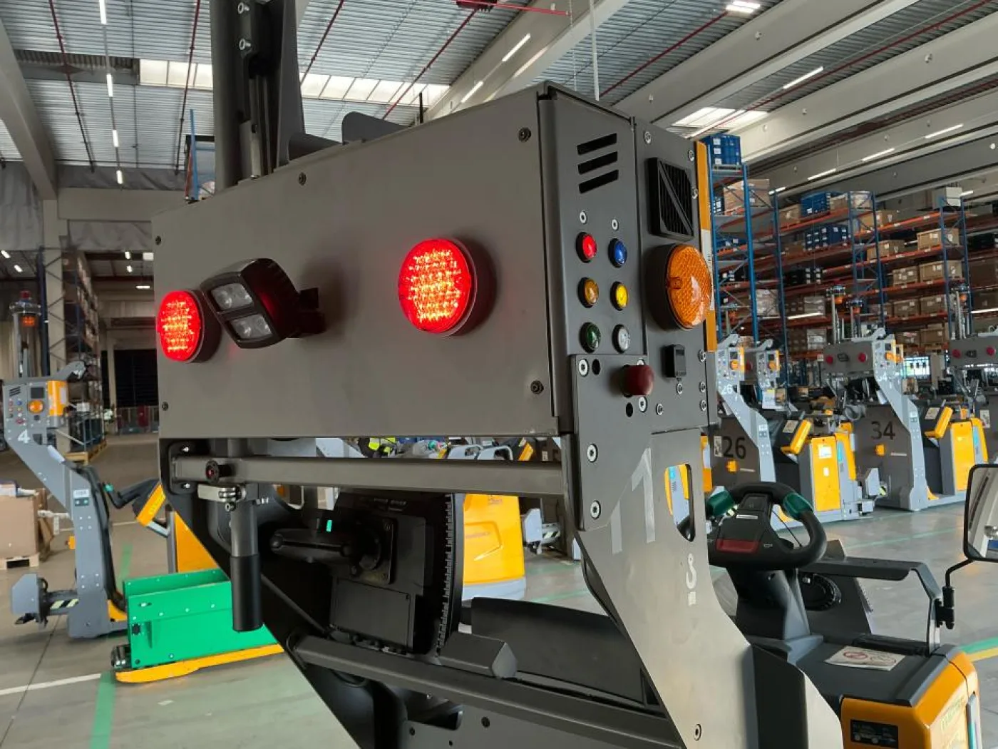 2018 Jungheinrich Tow Tractor - 5