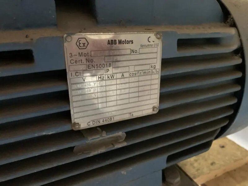 USED STERLING SIHI CEHB 3102 TF2ATWC4M SIDE CHANNEL SELF-PRIMING CENTRIFUGAL PUMP