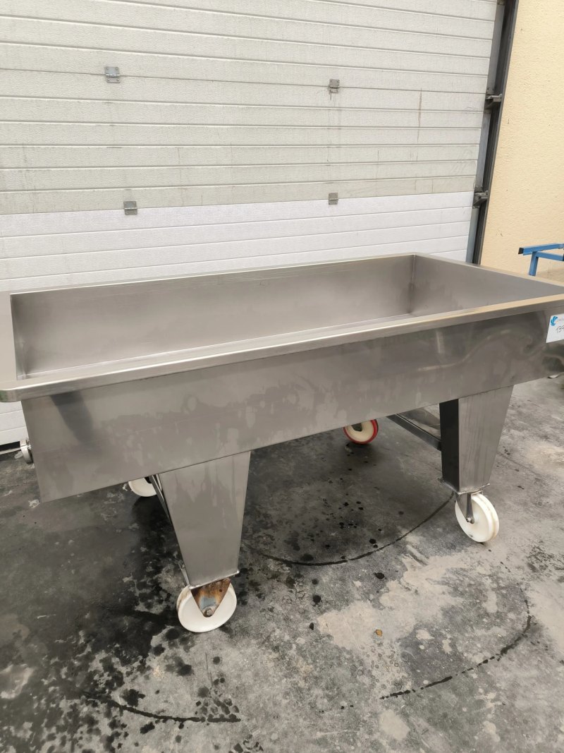 STAINLESS STEEL BIN 650 LITRES