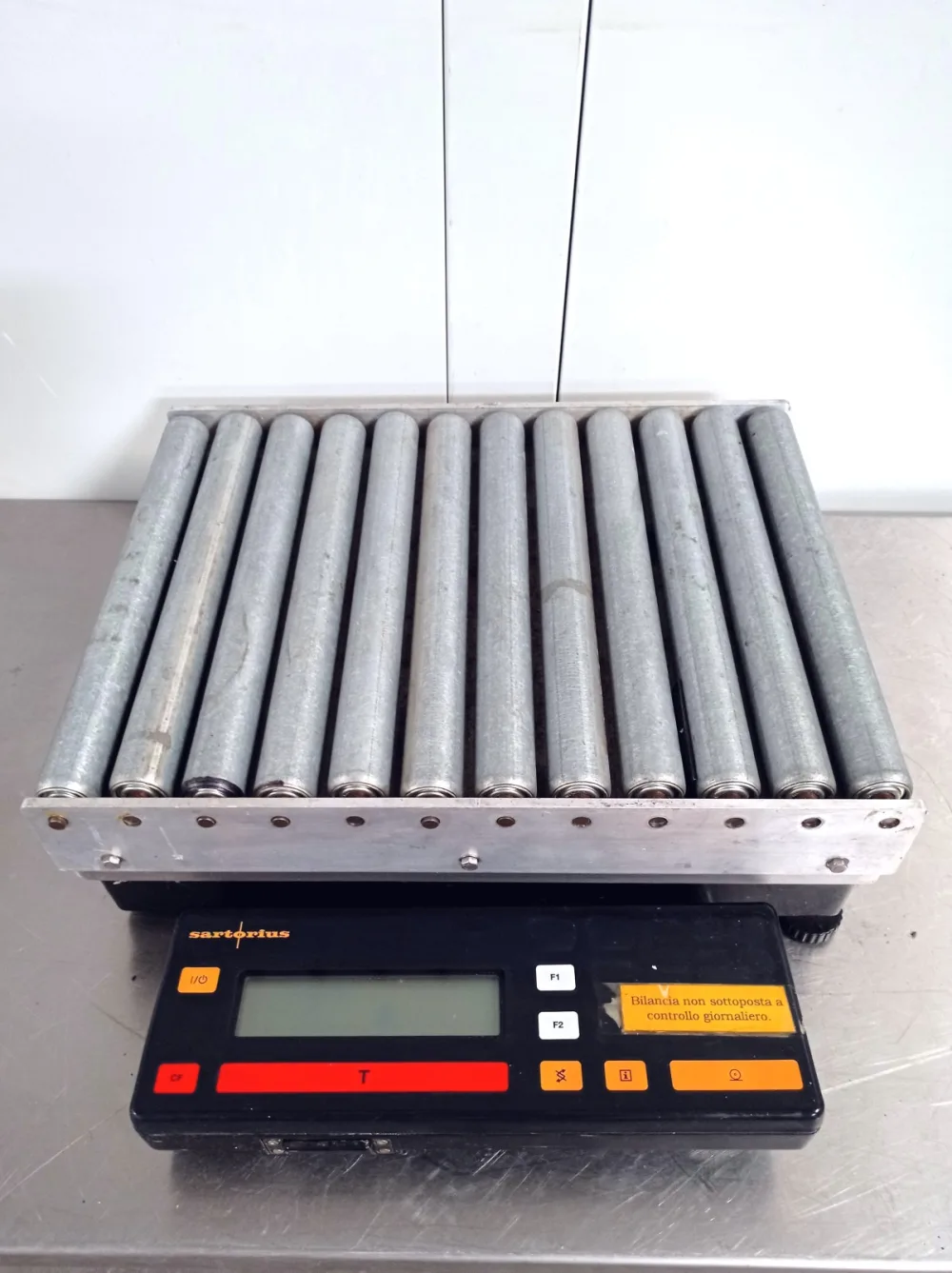 BILANCIA CON RULLIERA – SARTORIUS – MOD.IC 64