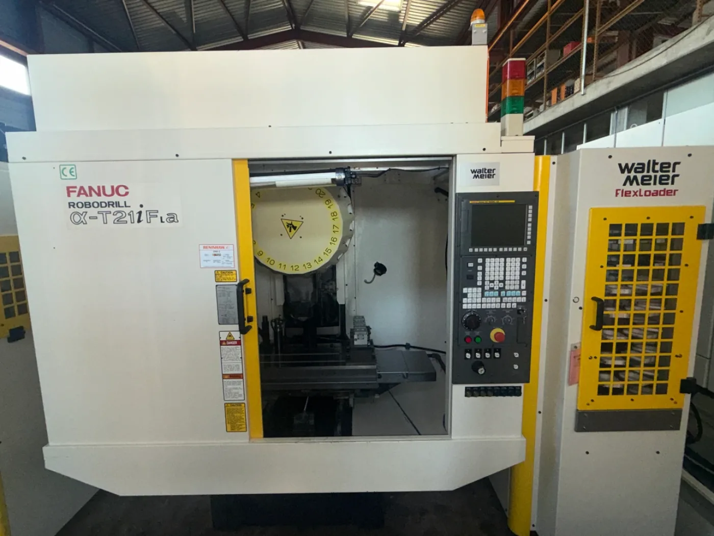 023566 - FANUC ROBODRILL ALPHA T21 i FIa - 2