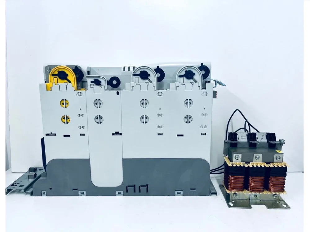 Lenze Single Drive Highline E94ASHE0134 Umrichter mit Transformer