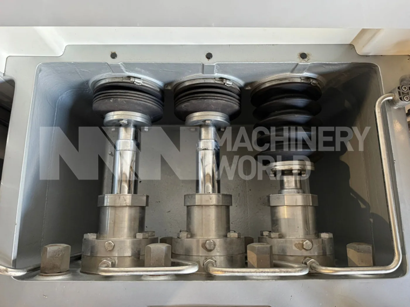 3,000 to 7,000 LPH Tetra Pak 300 (250 bar) Aseptic High Pressure Homogeniser (Year 2018) - 6