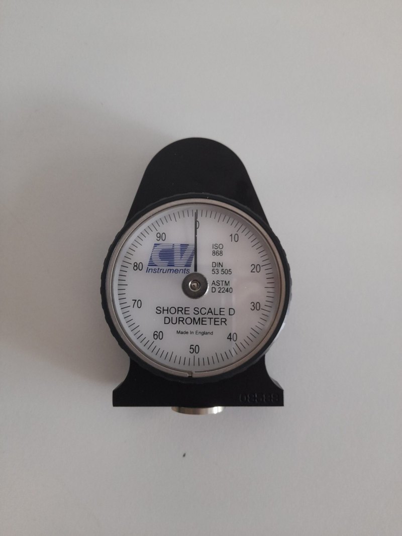 1583 - Used Shore scale D Durometer