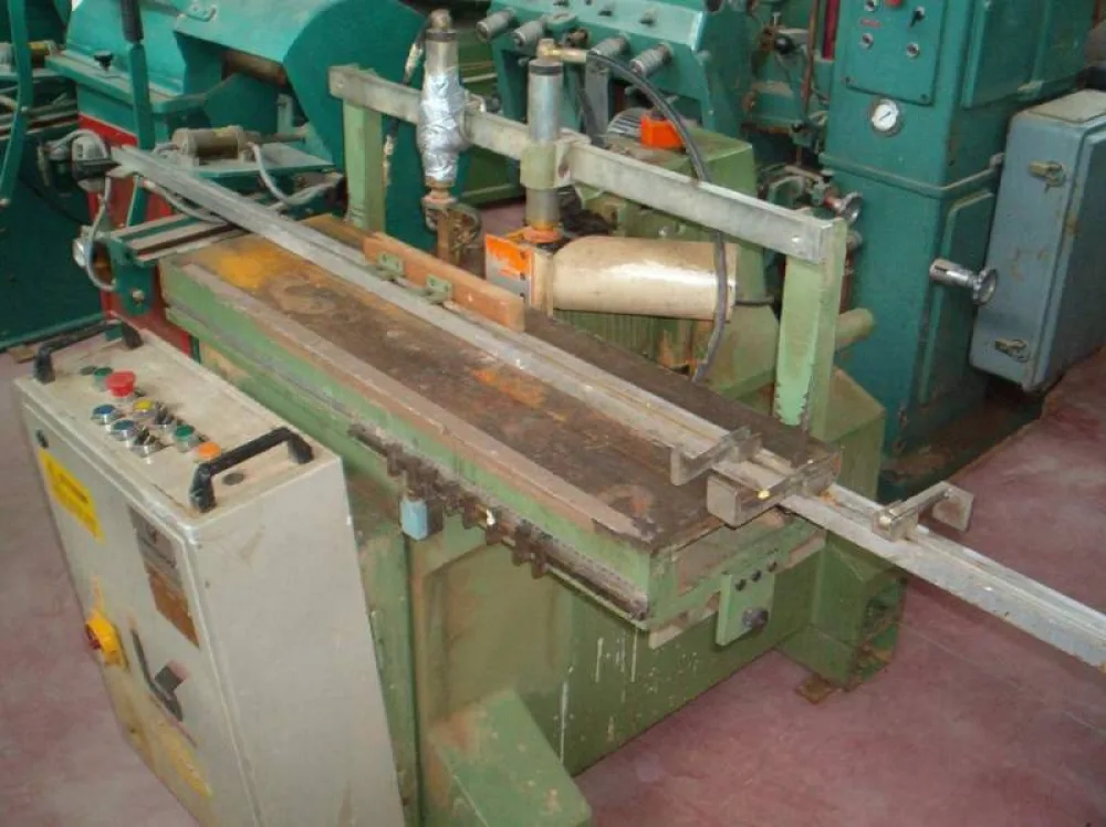 BEDANATRICE LARI MOD. LB1S