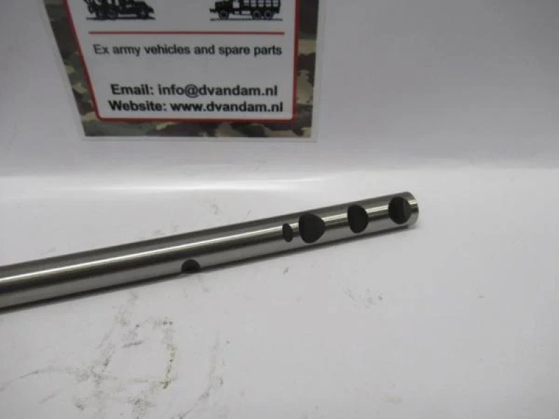 Schakelas achteruit & 1e versnelling T-84
