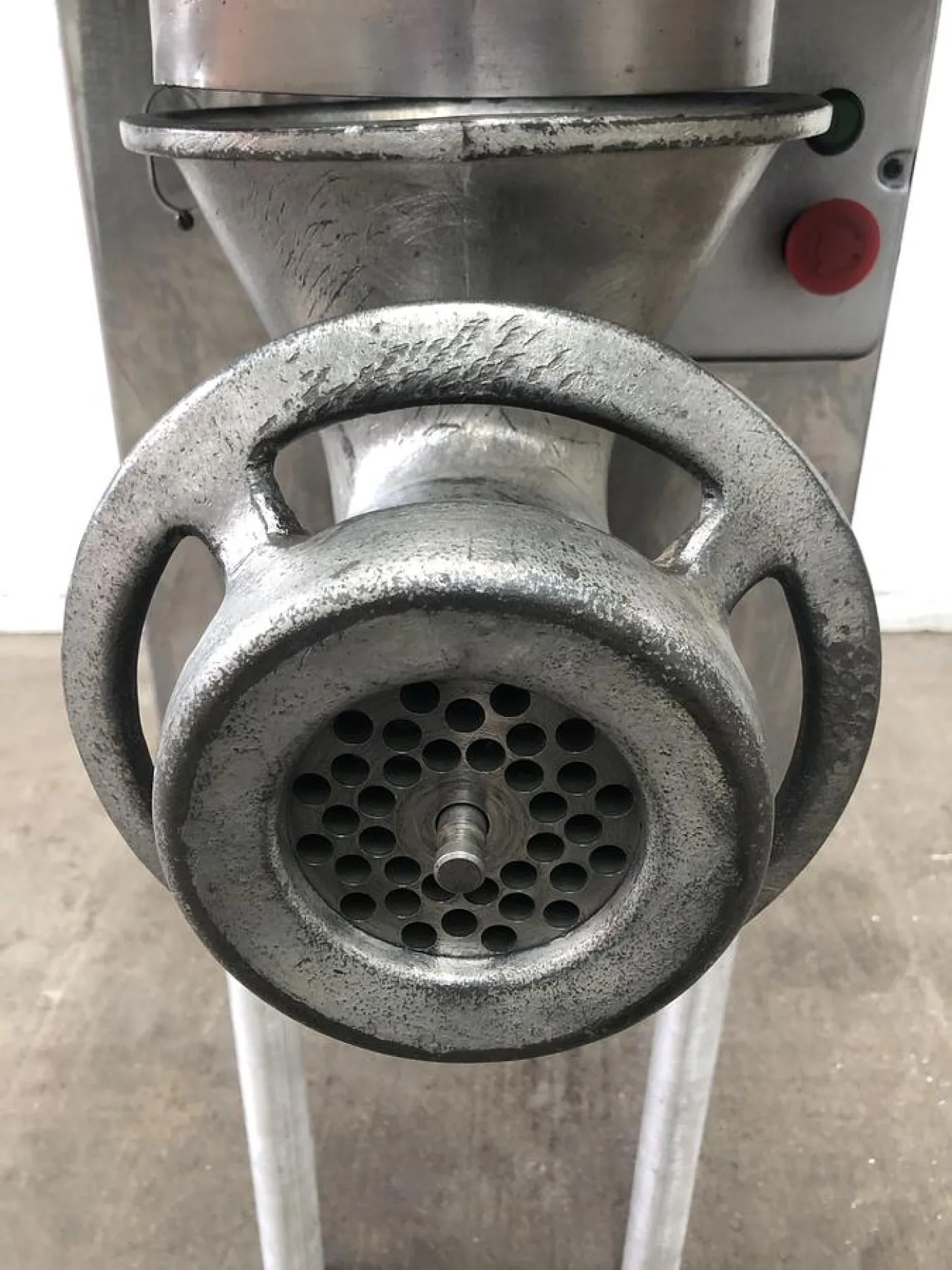 BIRO 6642 Mincer - 6