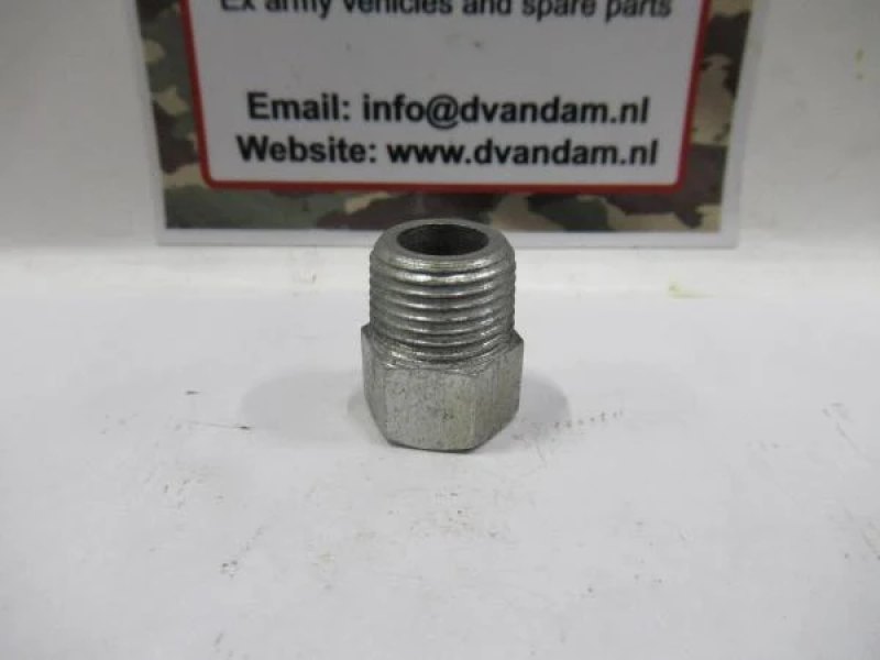 Connector hoofdremcilinder