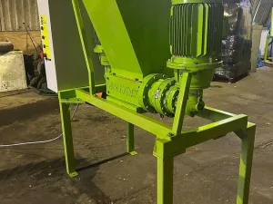 2009 AXO WM 408-12 E Electric Shredder