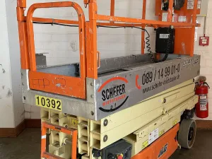 Arbeitsbühne JLG 2030ES (2013)