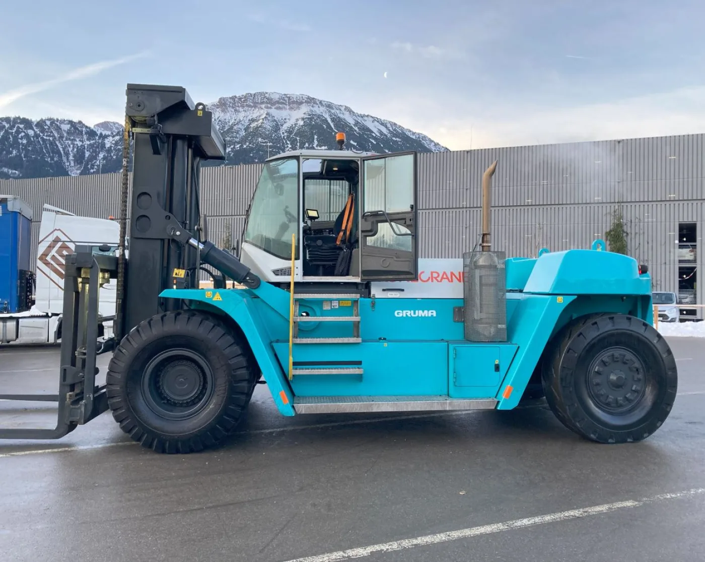 Frontstapler KONECRANES SMV33-1200C (2021) - 5