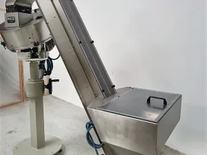 ELEVATORE E ALIMENTATORE PER TAPPI – MASTER VIBRATORI