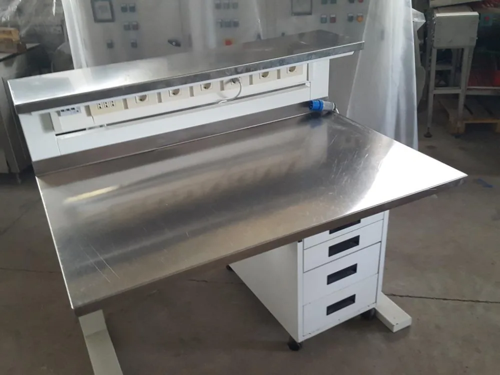 TAVOLO PORTASTRUMENTI IN ACCIAIO INOX