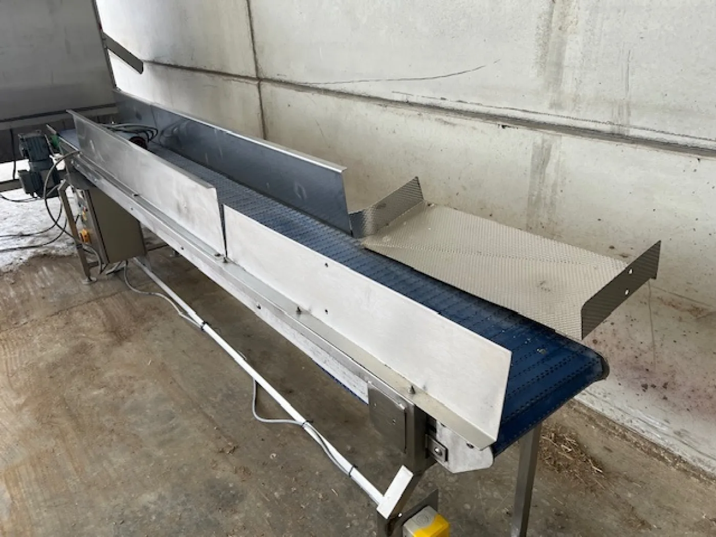 Conveyor 3m Long x 300mm - 2