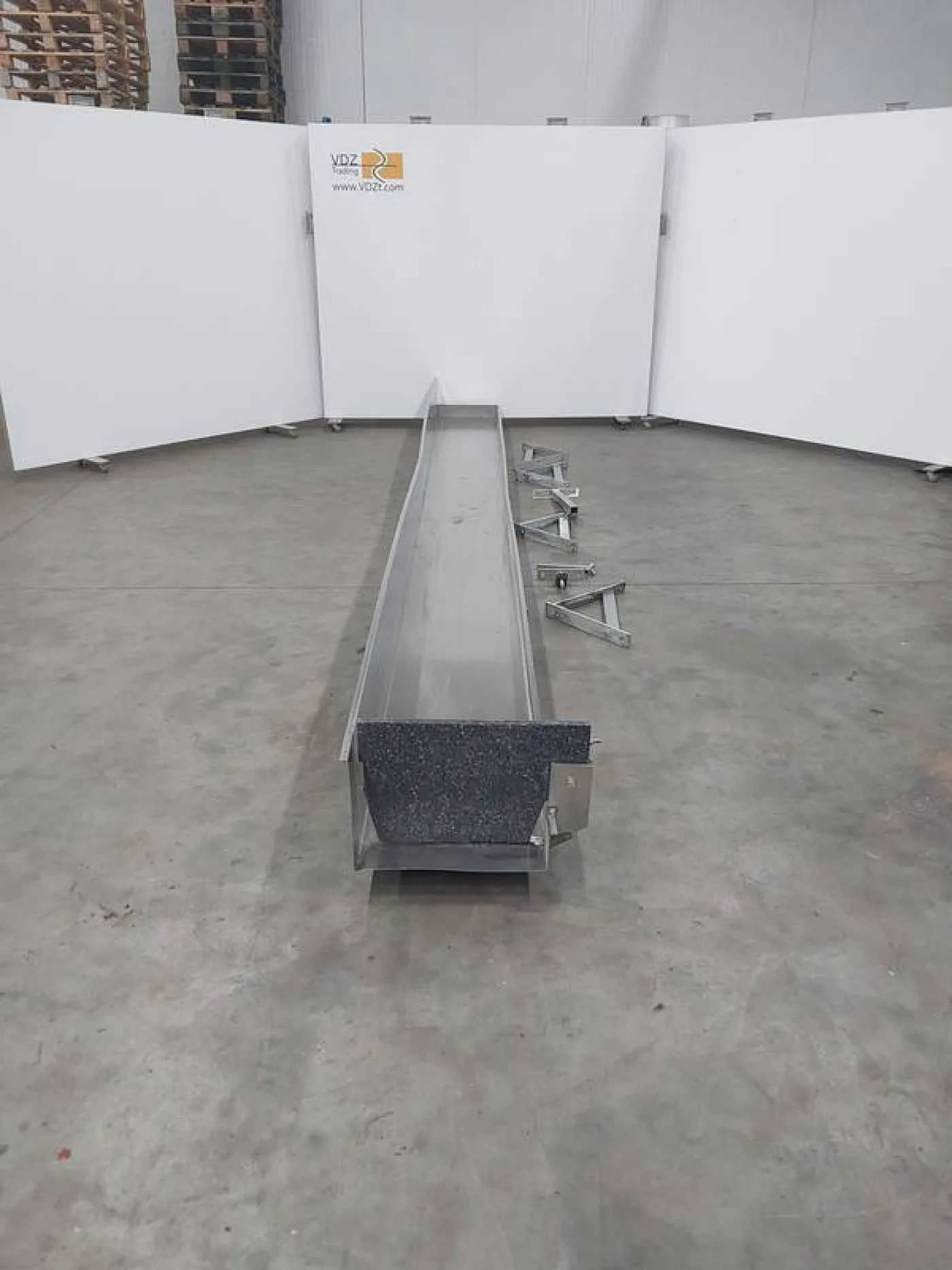 Gutter - 1